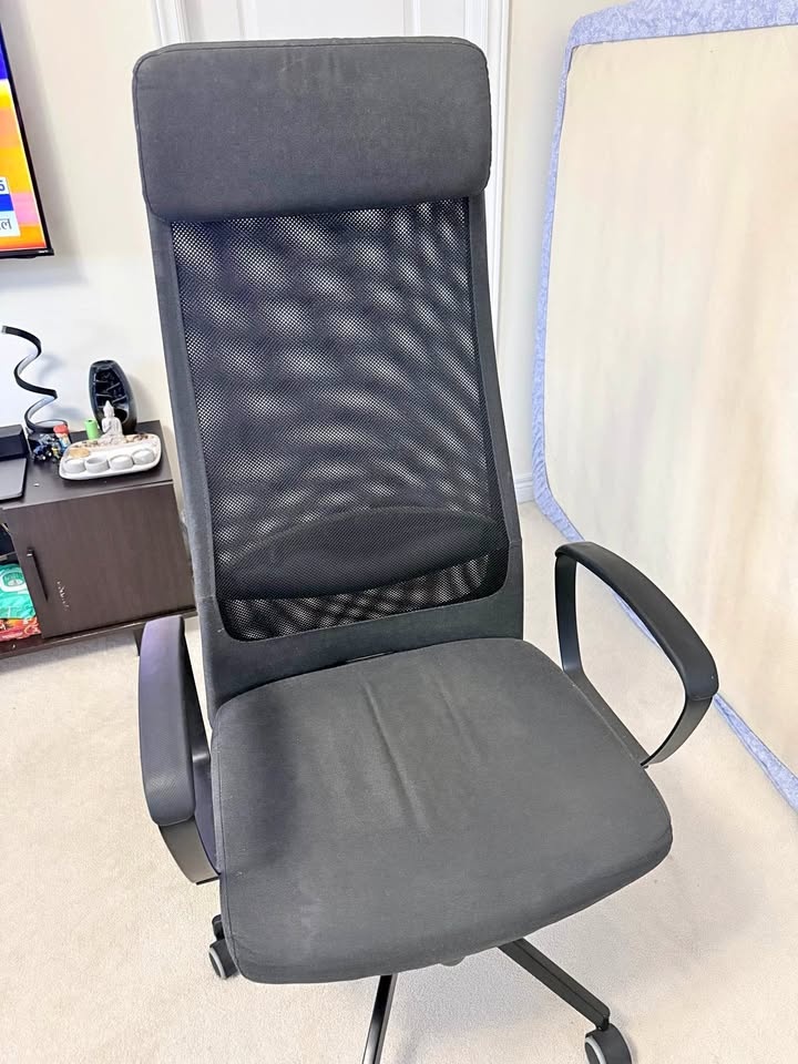 Ikea adjustable chair