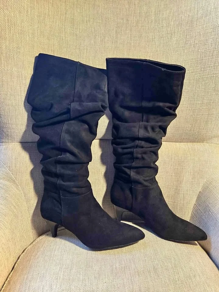 Brand New Reaction Kenneth Cole Kick-Ing Boots US Size 6 thumbnail