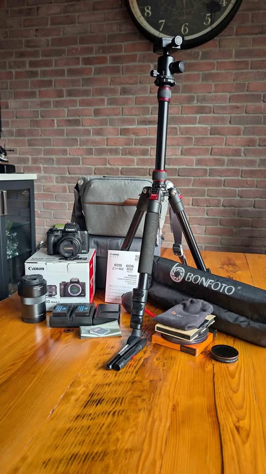 Canon EOS M50 + Full Camera Bundle