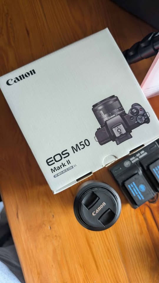 Canon EOS M50 + Full Camera Bundle - photo 5
