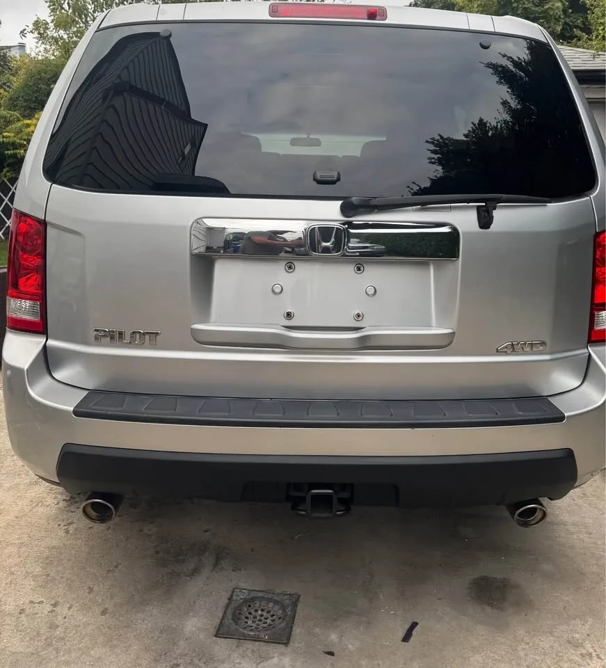 2010 Honda Pilot · EX Sport Utility 4D image indicator(7)