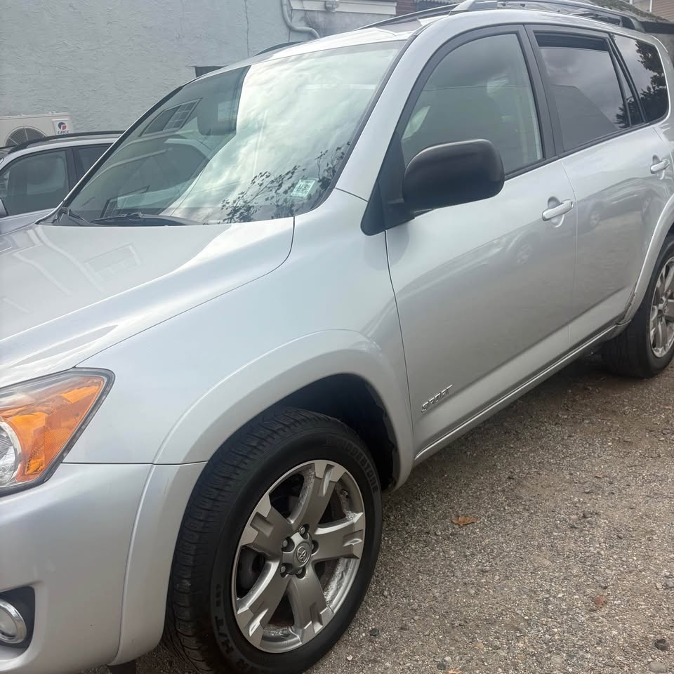 2009 Toyota RAV4 · "Sport" Sport Utility 4D - photo 2