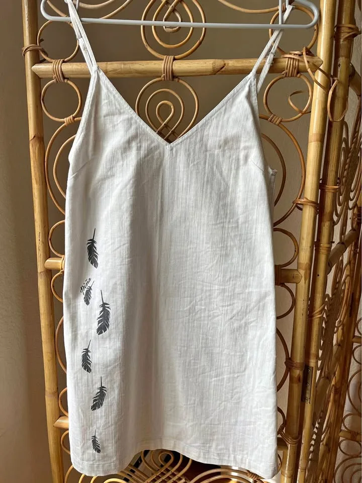 Little White Dress thumbnail