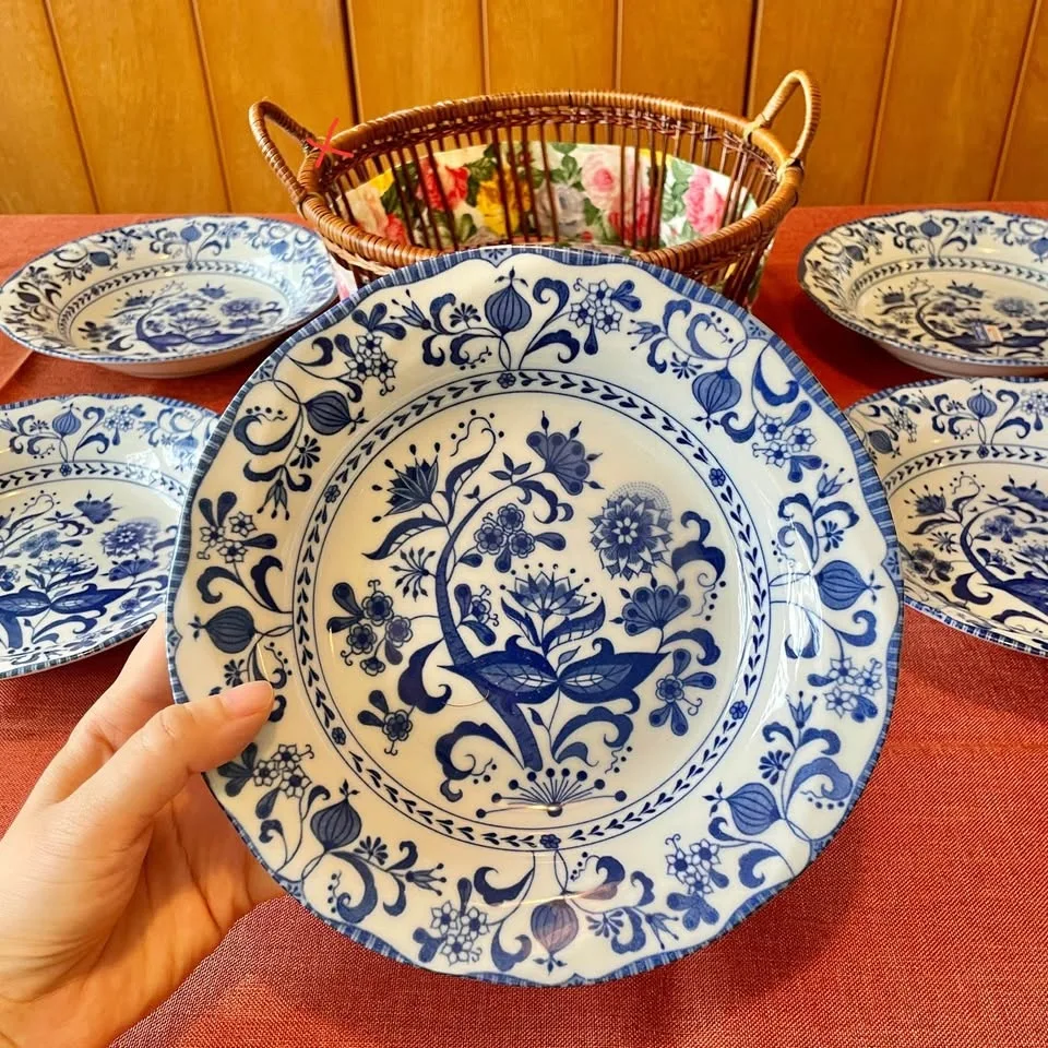 Vintage🧅Blue Onion Pattern Ceramic Dinnerware Set (5pcs) image indicator(3)