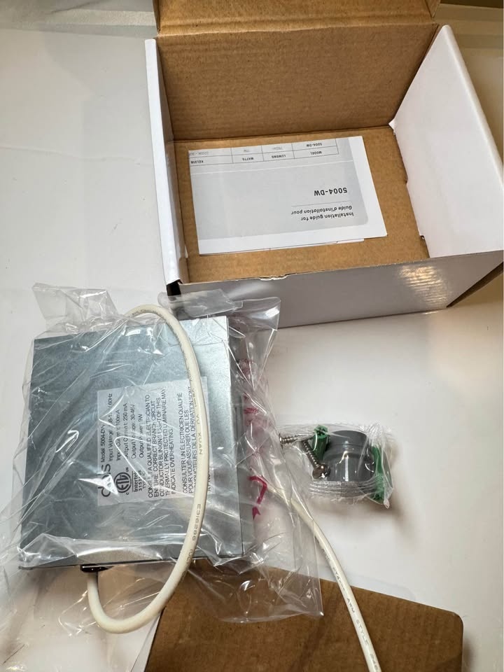 Dimmable 4" pot lights (retail $30 each) $5 each (100 available) - photo 4
