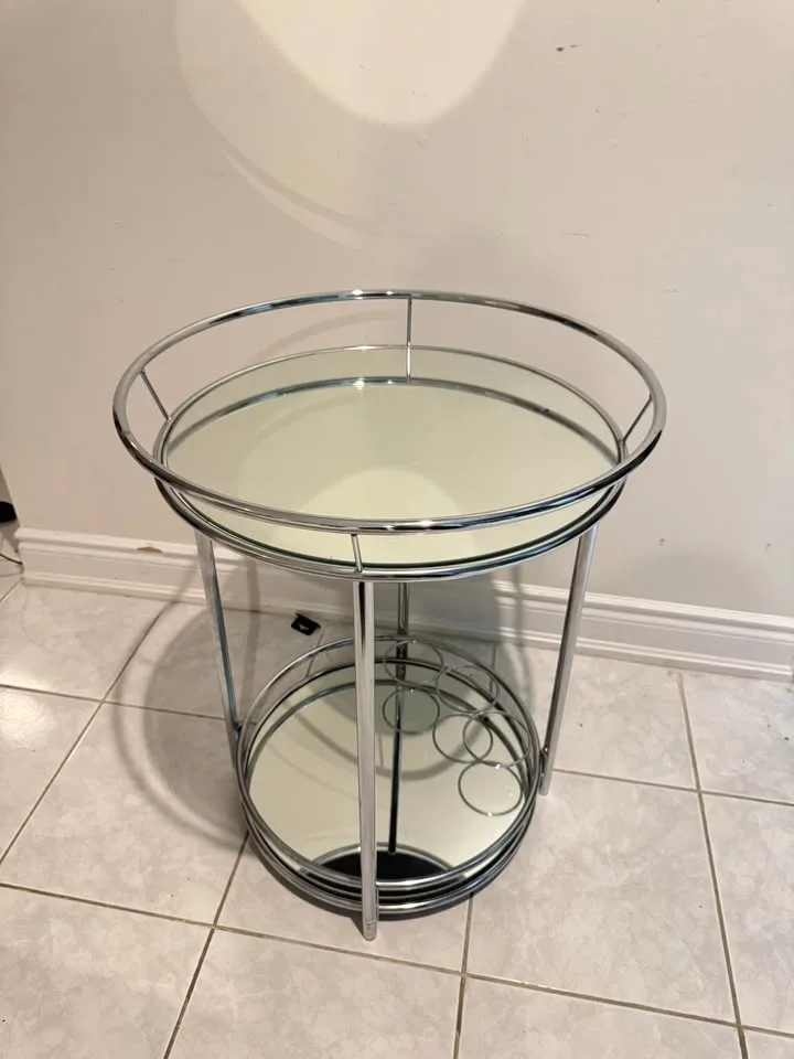 Super SALE! Everything must go! **verified seller* *Cash only! image indicator(10)