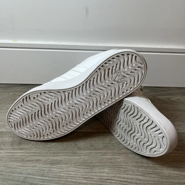 Adidas Courtbeat Shoes SZ 9.5 image indicator(6)