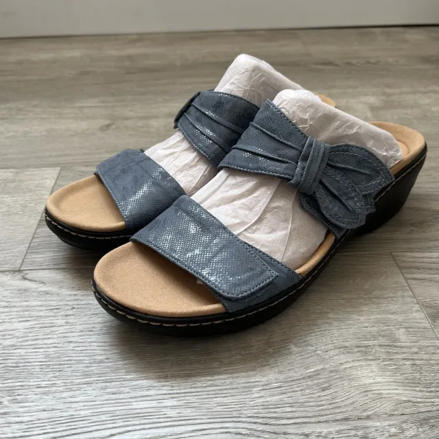 Clarks Sandals New with no Box image indicator(5)