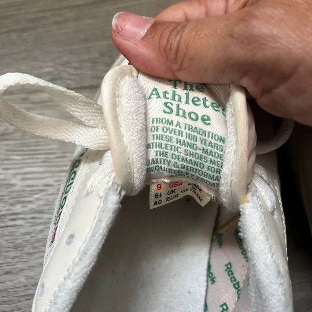 Reebok Club C 85 image indicator(3)