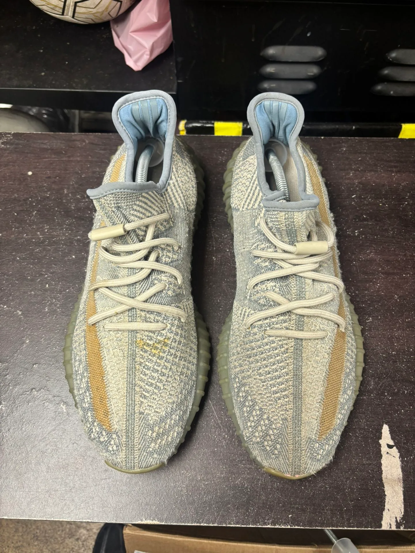 Adidas Yeezy Boost 350 Israfil image indicator(2)