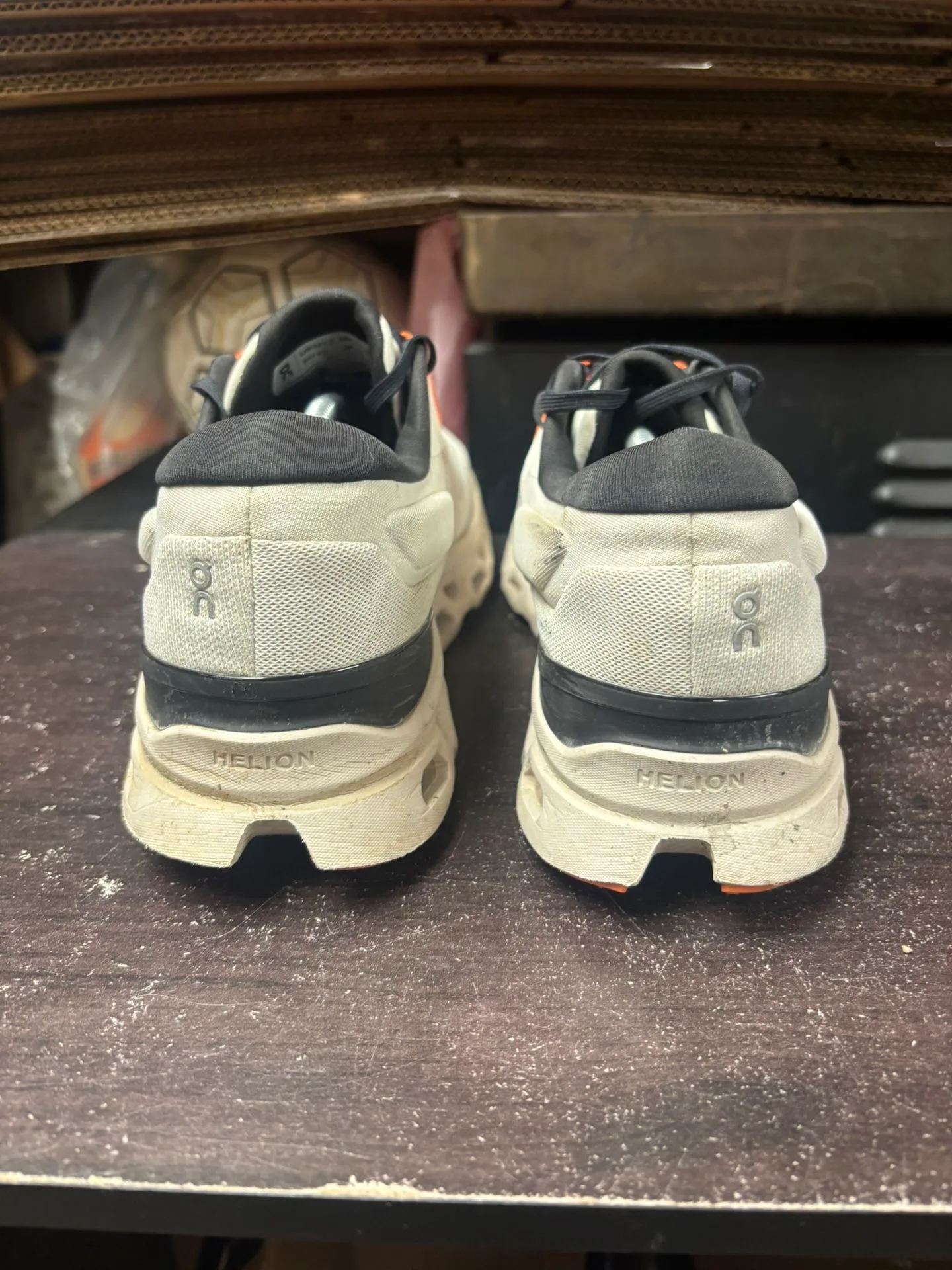 On Cloudstratus 3 Undyed White Sand Orange image indicator(4)