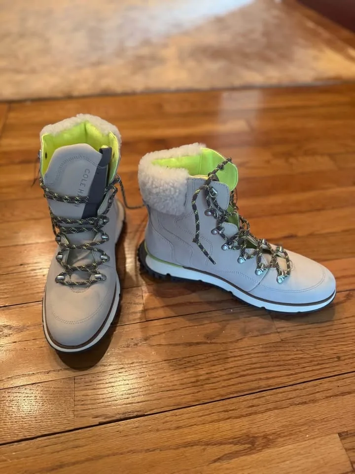 Cole Haan ZeroGrand Winter Boot-W 8.5 image indicator(2)