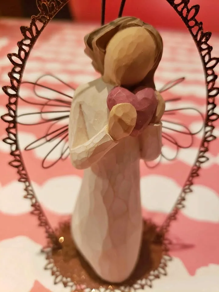 2010 Willow Tree Angel Ornament