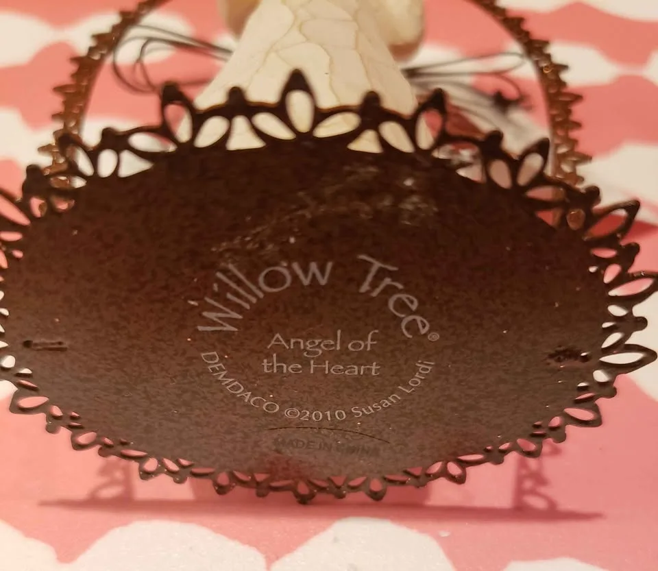 2010 Willow Tree Angel Ornament image indicator(5)
