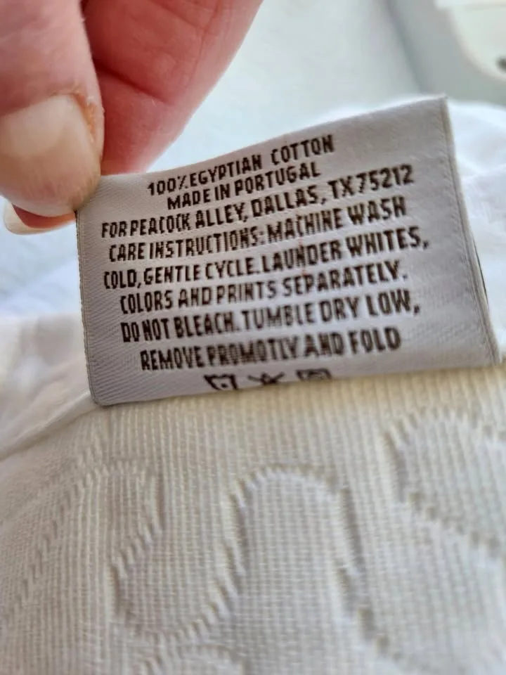 Victoria Classic Queen Size Cotton Coverlet