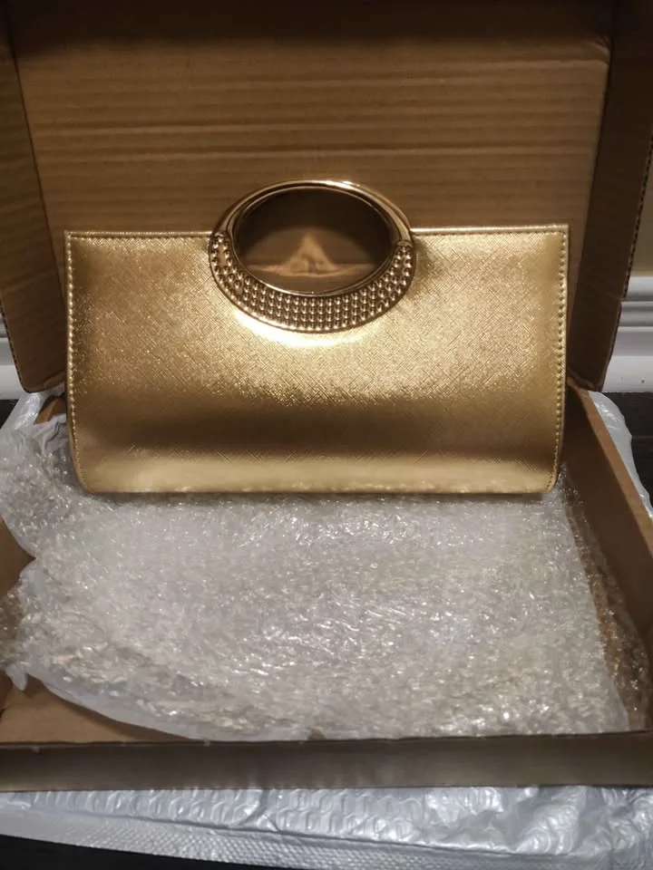 Brand new elegant golden rhinestone large women party bag image indicator(5)