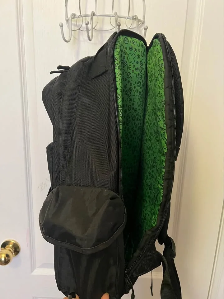 Official XBox Backpack image indicator(4)