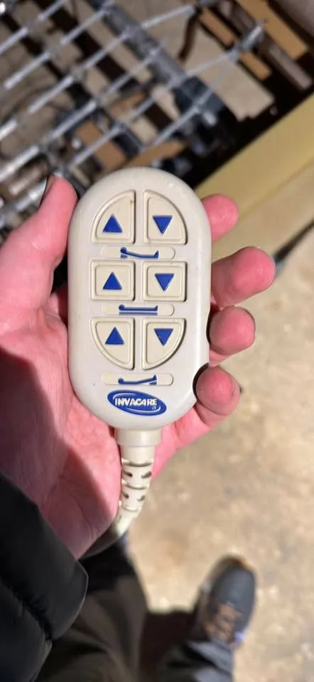 Invacare Hospital bed w/ side rails+ Drive Bedsore Mattress image indicator(6)