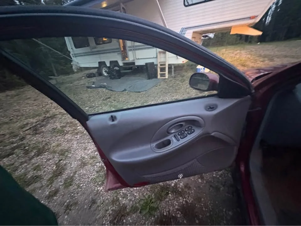 1997 Ford Taurus image indicator(4)