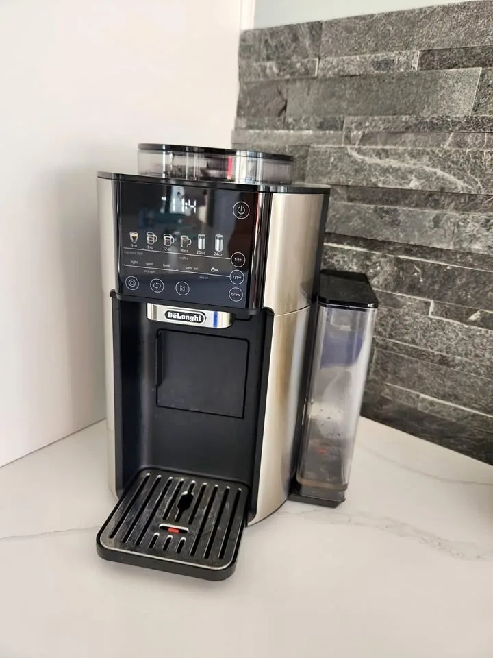 De'Longhi TrueBrew Automatic Coffee Machine - Stainless