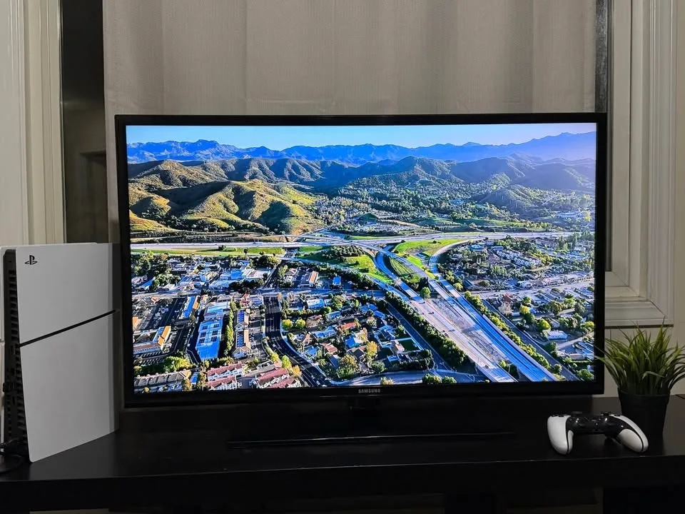 Samsung TV 40" image indicator(6)