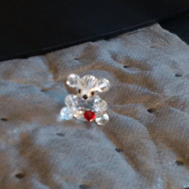 Crystal Bear with Heart figurine - photo 2