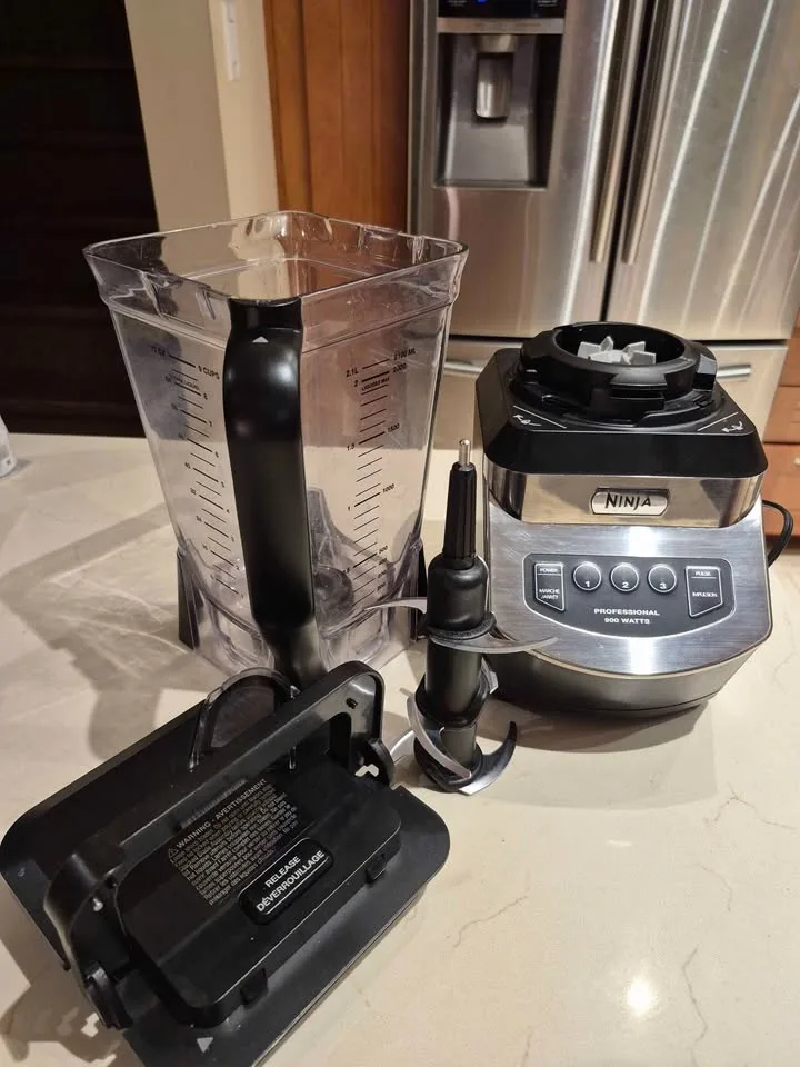 Ninja Professional 900 Watts Blender image indicator(2)