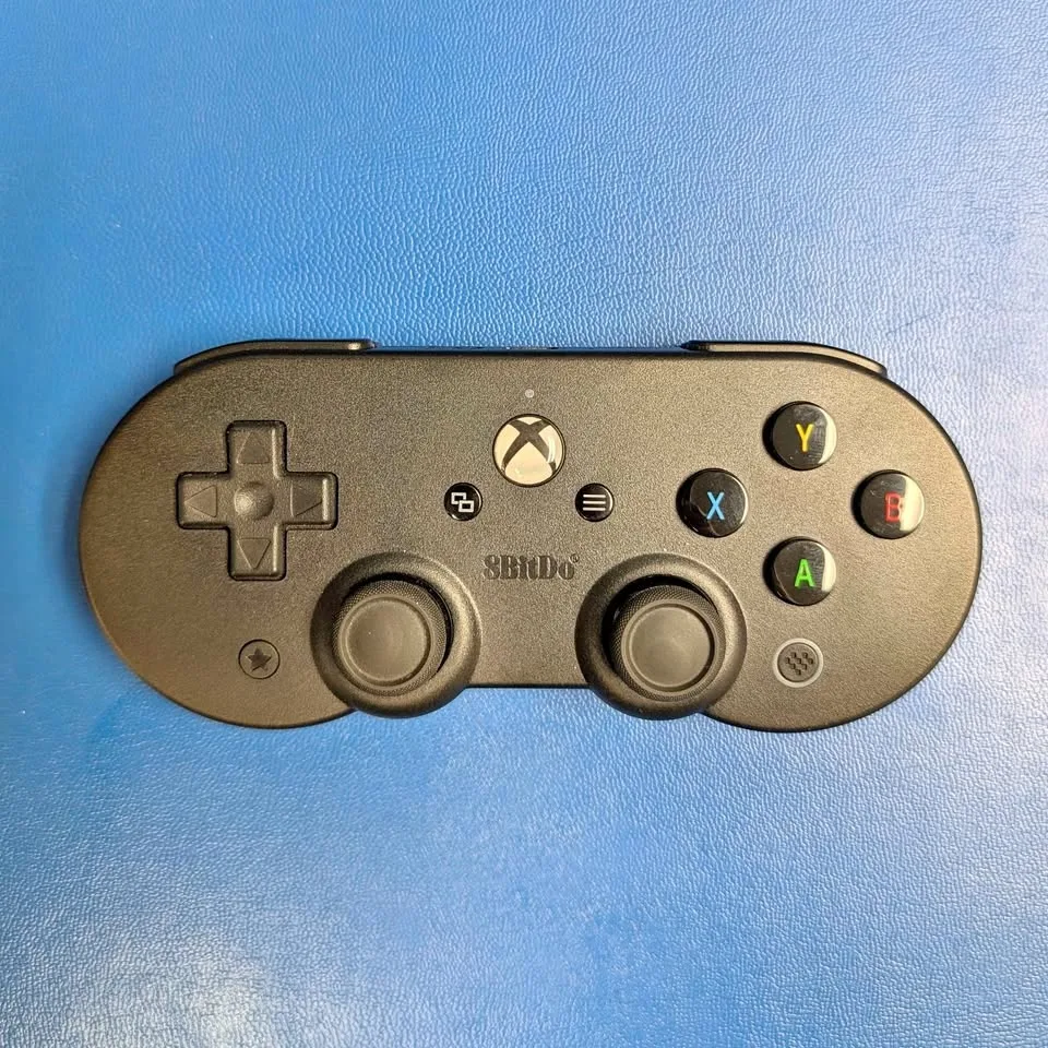 8bitdo SN30 Pro - Xbox edition - Mobile clip - UNUSED