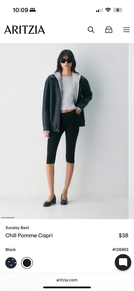 Aritzia Chill Pomme Capri Size XS NWT image indicator(3)