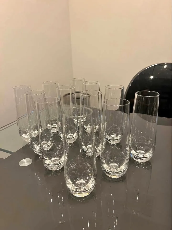 Champagne Flutes - 12 Glasses