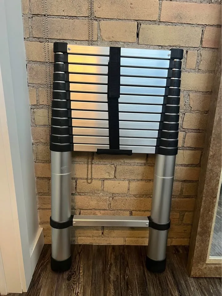 Extendable Ladder 12.5FT image indicator(2)