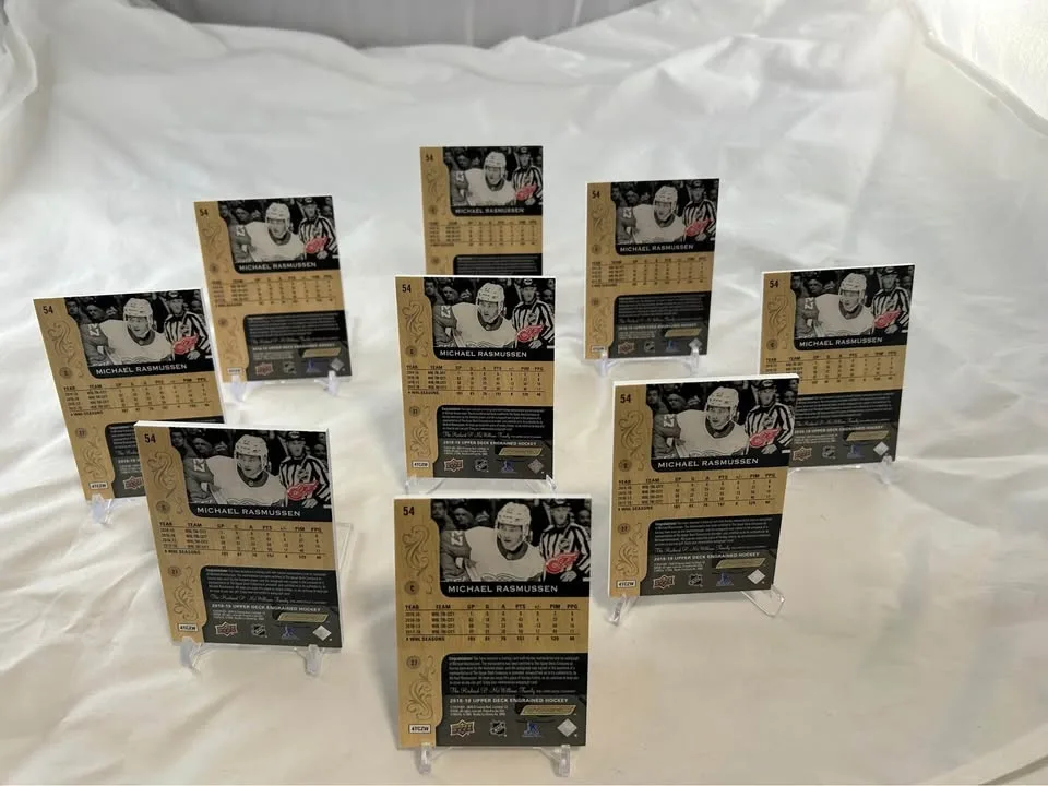 Lot Of 9 2018-19 UD Engrained Michael Rasmussen RPA /65 image indicator(6)