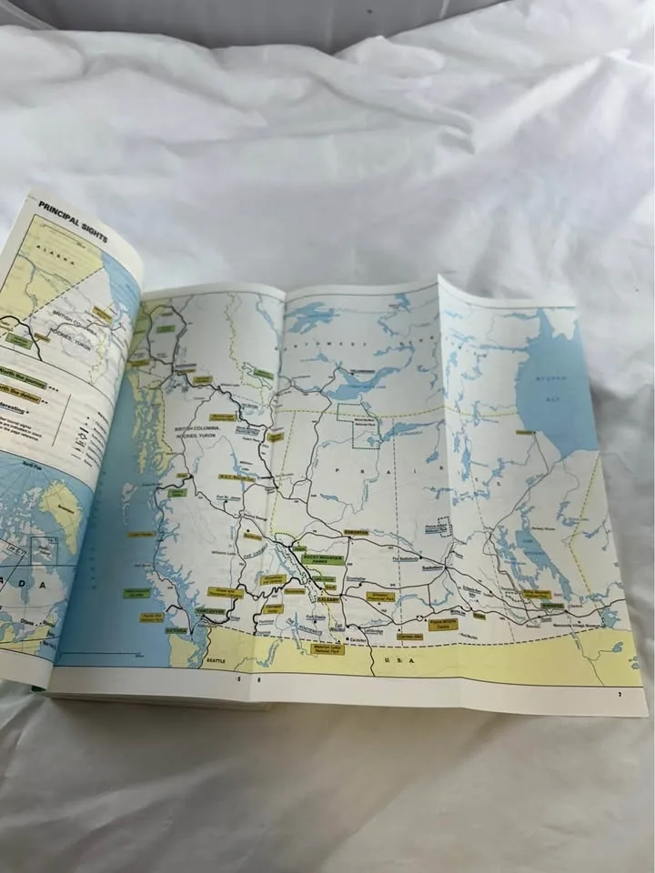 Vintage Air Canada Michelin Canada Tourist Guide Maps & Cover image indicator(3)