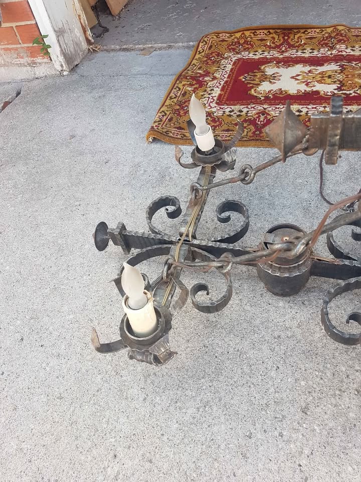 Vintage heavy wrought iron hanging light fixture - photo 4