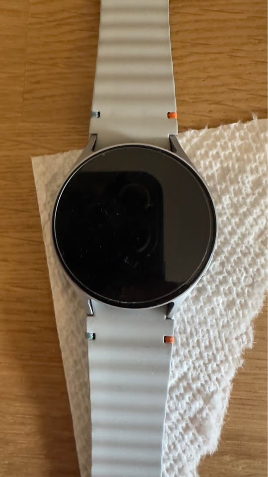 samsung watch 7 44mm gps - photo 2