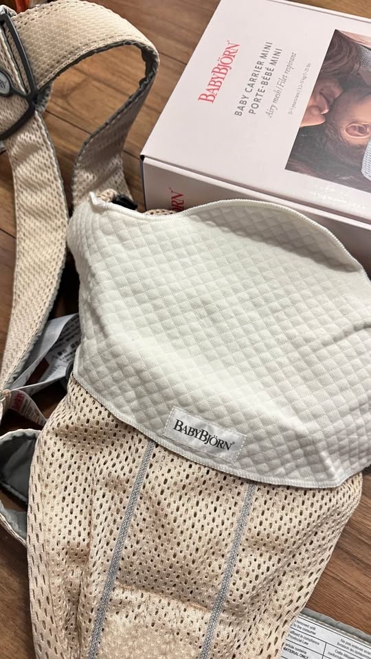 Babybjorn Carrier mini mesh light pink
