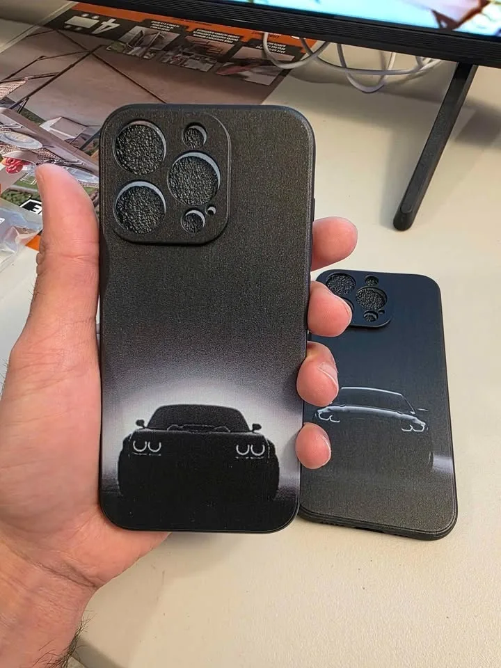 iPhone 15 Pro Case image indicator(2)