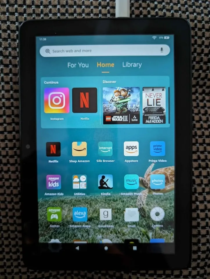 Amazon Fire 8 tab HD 10th Gen 32 GB black