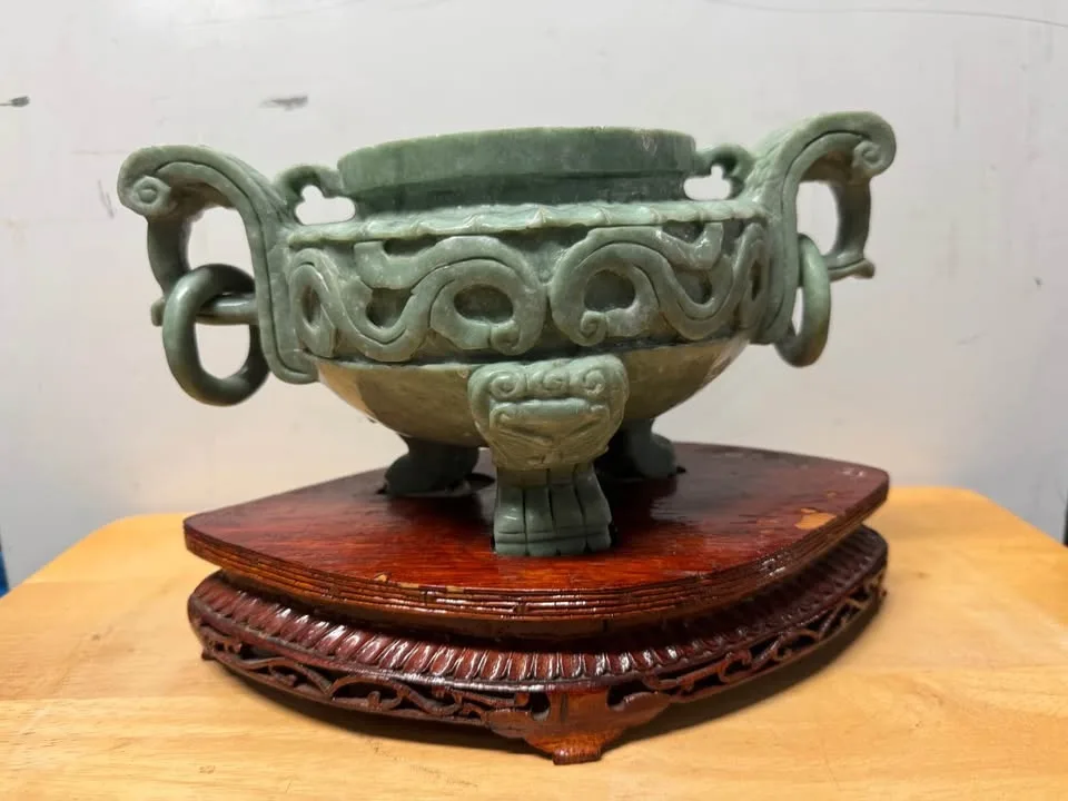 Carved Jade-Style Chinese Censer on Wood Stand image indicator(5)