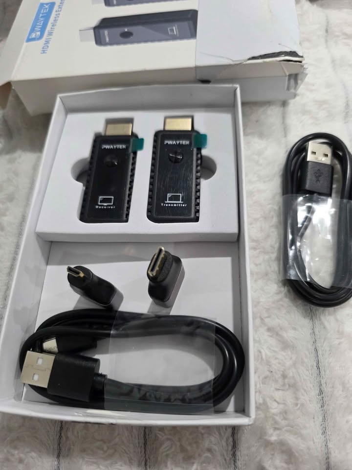 Wireless HDMI Transmitter and Receiver - photo 2