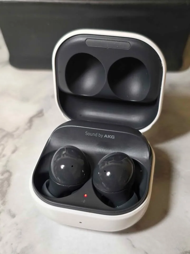 SAMSUNG Galaxy Buds 2 True Wireless image indicator(2)