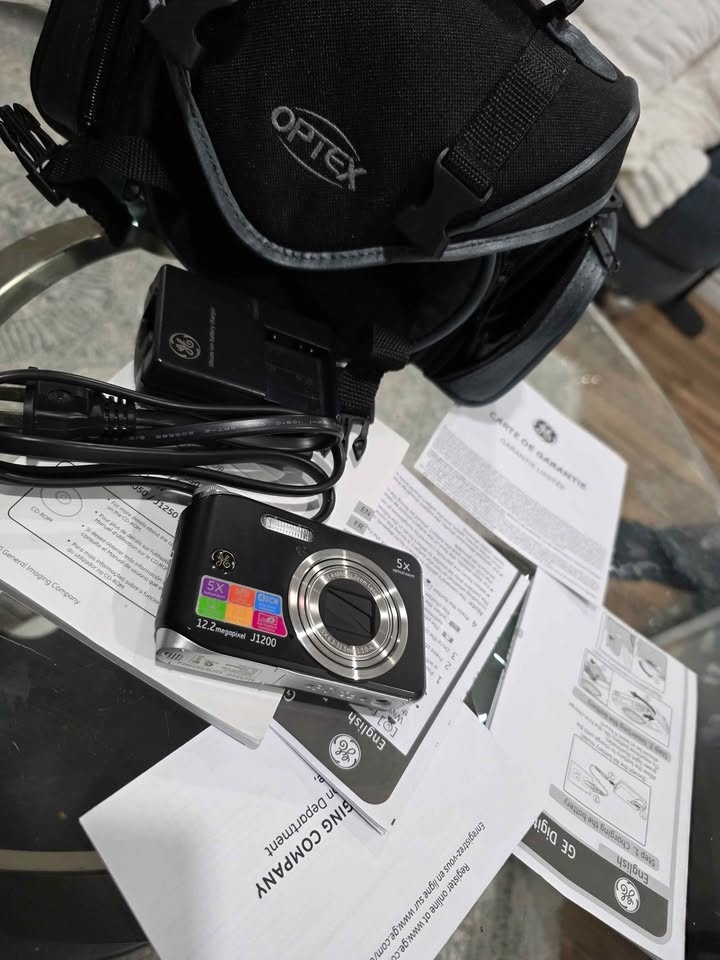 Camera - photo 2
