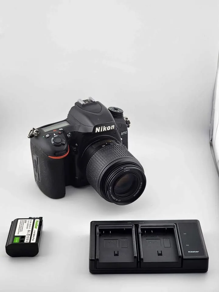 Nikon d750 with 55-200mm lens 2 battery thumbnail