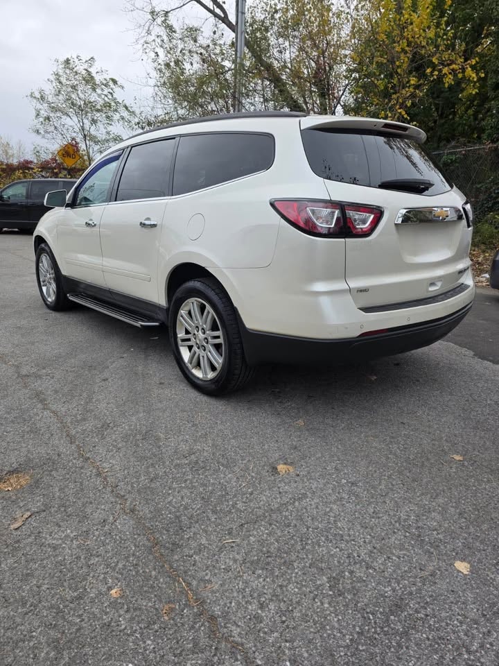 2013 Chevrolet Traverse · LT 2013 AWD 3.6 L - photo 4