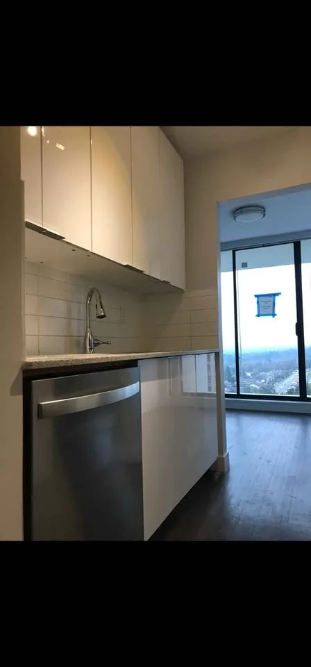 2 Beds 2 Baths - Apartment image indicator(2)