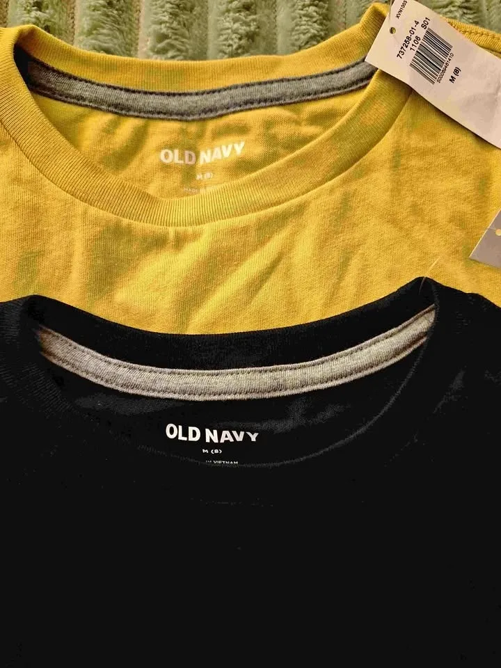 2 size 10 long sleeve Gap t-shirts