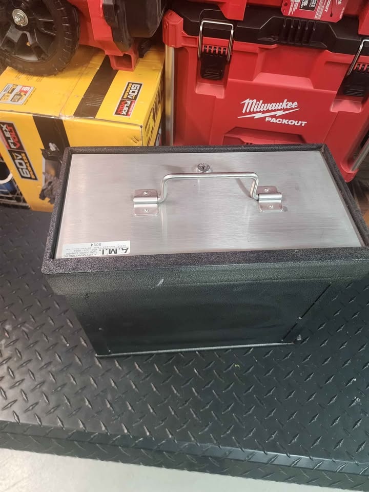 Heavy-Duty Storage Box w/ Abloy Lock.**Super Secure** - photo 3