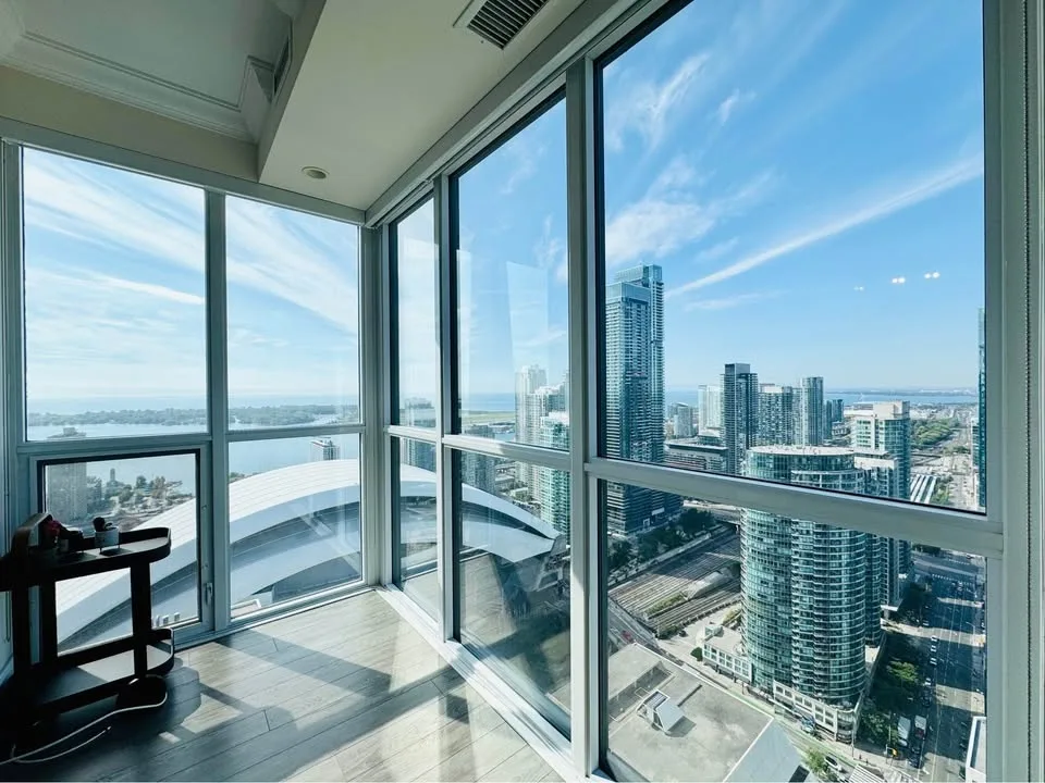 2 Beds 2 Baths - Apartment image indicator(4)