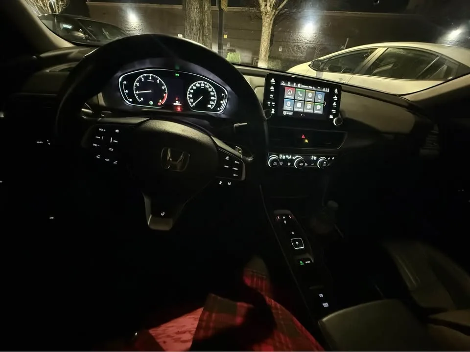 2019 Honda Accord Touring image indicator(4)