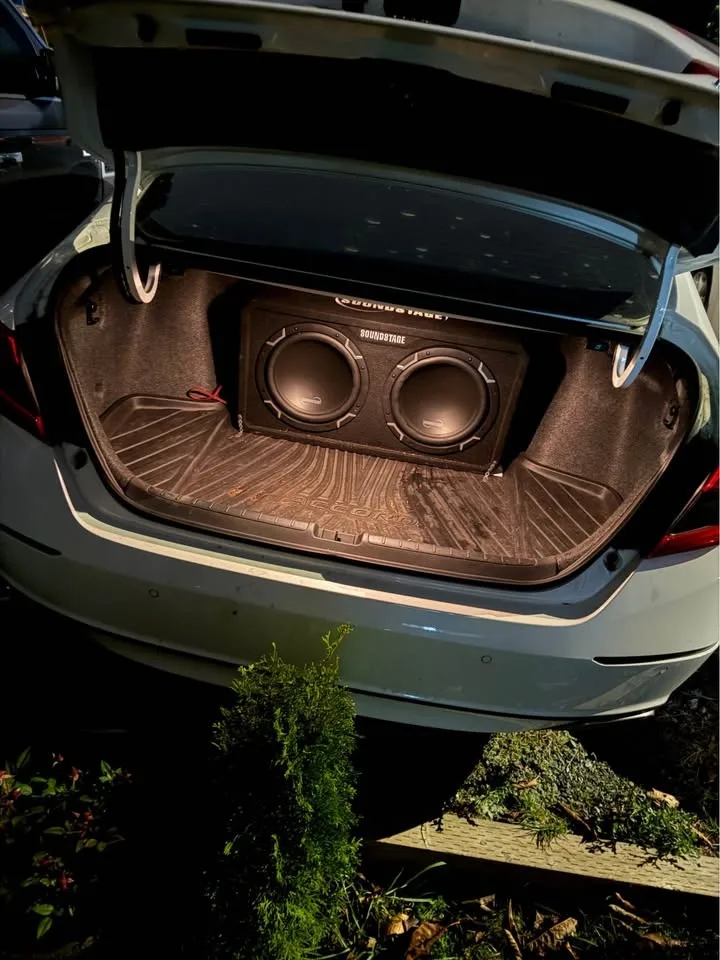 2019 Honda Accord Touring image indicator(2)